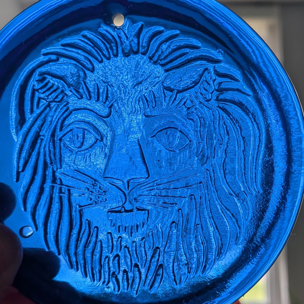Blue Lion Glass Sun catcher